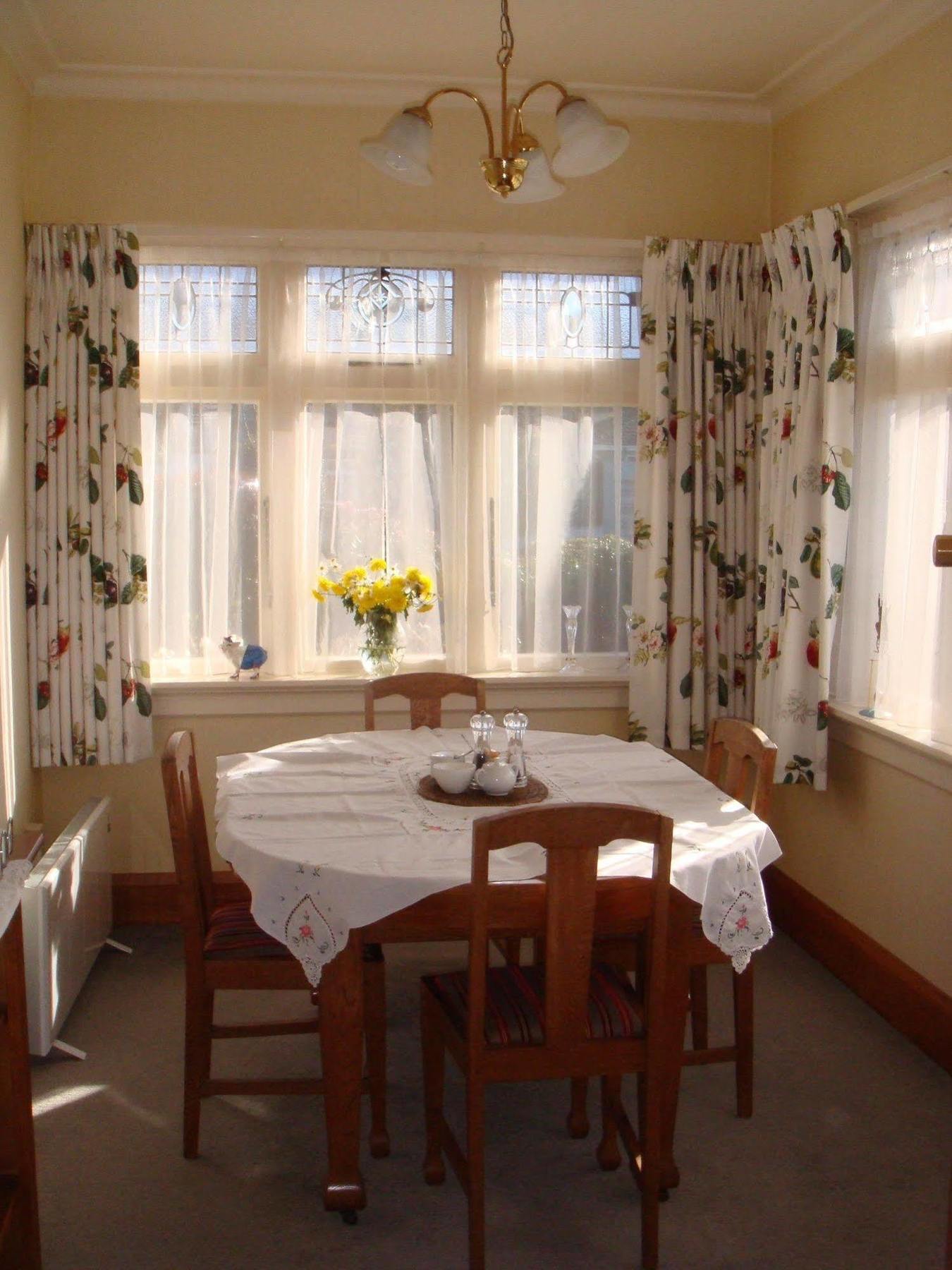 Highway House Bed And Breakfast Oamaru Ngoại thất bức ảnh